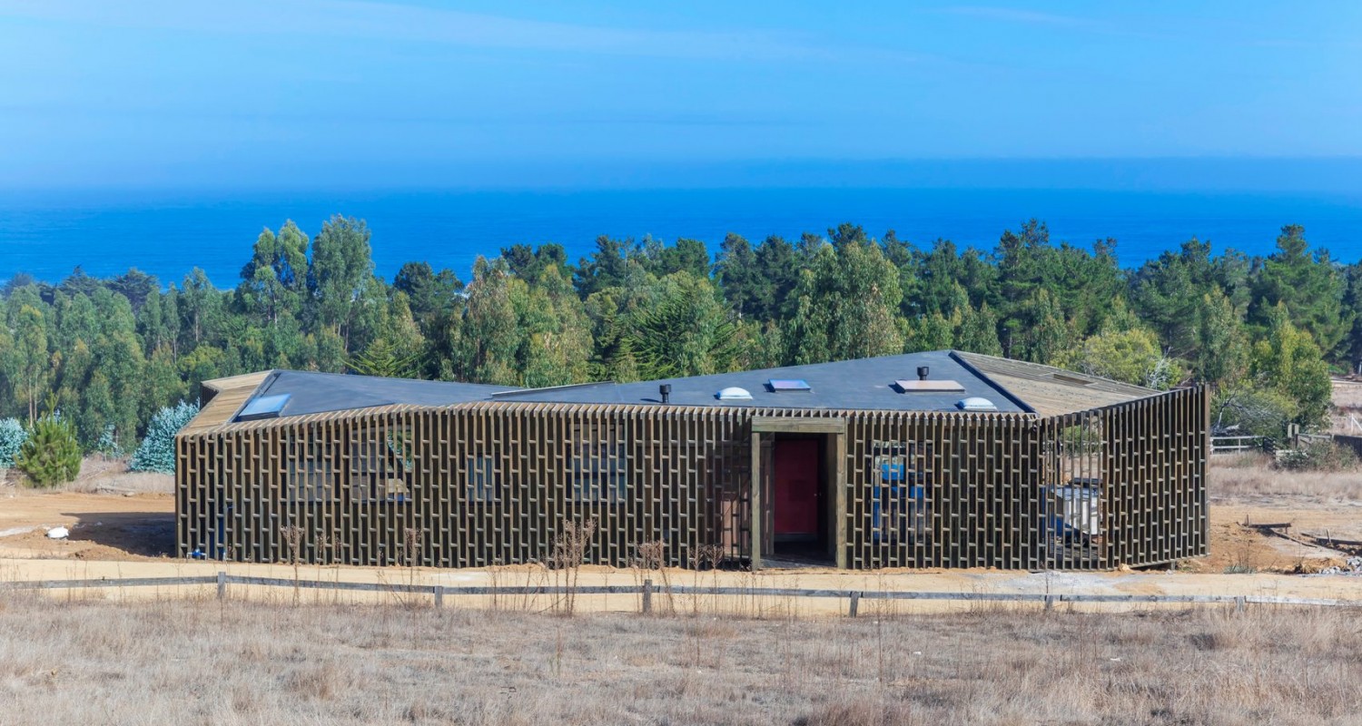 Almost Cube House by LAND Arquitectos